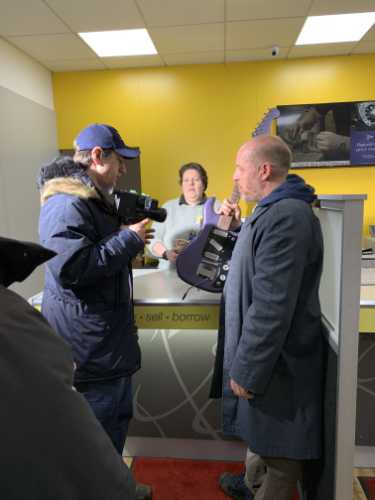 Pawn shop guitar shot